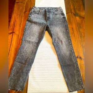Old Navy Rockstar size 12 black acid wash jeans
